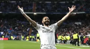 {{ otherArticle[0].article.title }}