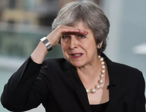 Британският парламент задължи Тереза Мей да каже каква е новата крайна дата на Brexit