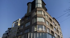 Шефът на строителния контрол в София подаде оставка заради терасата на Пламен Георгиев
