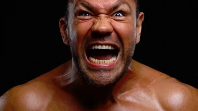 Кобрата вече има нова приятелка, с която живеят заедно