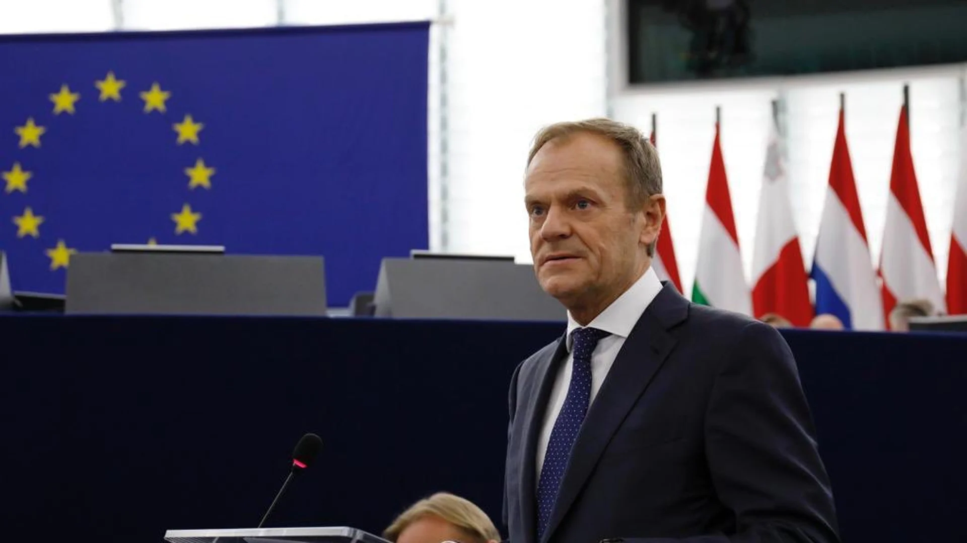 Предпразнично: ЕС дава на Полша 5 млрд. евро по плана за възстановяване