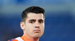 {{ otherArticle[0].article.title }}