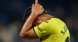 ВИДЕО: Уловиха Касорла да плаче в съблекалнята заради изпадането на Виляреал