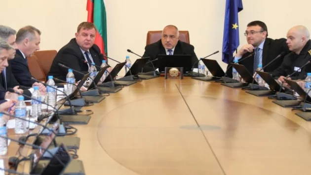 Заради коронавируса: Правителството вече може да заседава дистанционно