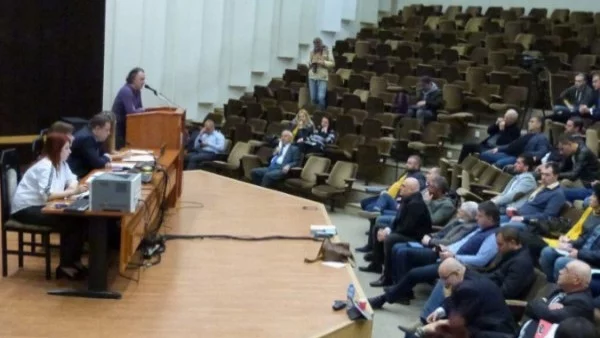 Общински съвет- Варна прие оставката на управителя на Очна болница