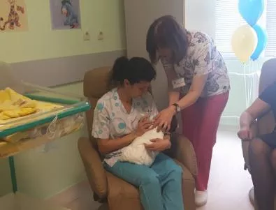 Откриха специална стая за недоносените бебета и техните родители в УМБАЛ Бургас