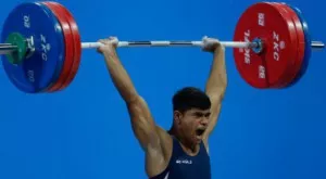 Невероятен! Божидар Андреев спечели европейската титла с рекорд