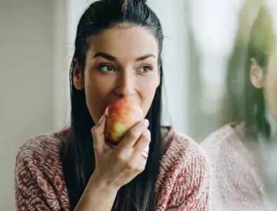 Какво ще се случи с организма, ако ядем по една ябълка на ден?