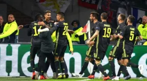 {{ otherArticle[0].article.title }}