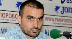Кристиян Добрев пред Nostrabet: Призовавам повече клубове да копират модела „Септември“