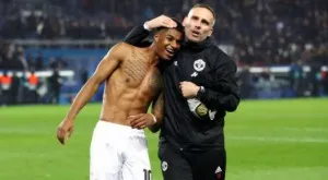 {{ otherArticle[0].article.title }}