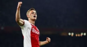 Матайс Де Лигт: Роналдо е истински хищник на терена