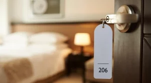 Как да разберете дали в хотелската ви стая има скрити камери