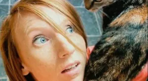 {{ otherArticle[0].article.title }}