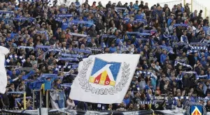 {{ otherArticle[0].article.title }}