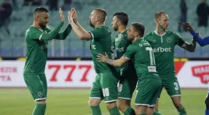 {{ otherArticle[0].article.title }}