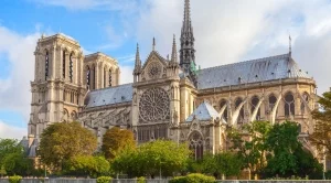 10 интересни факта за Парижката "Света Богородица" (СНИМКИ)