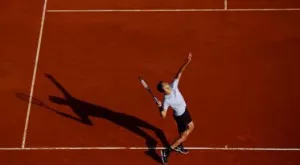 {{ otherArticle[0].article.title }}