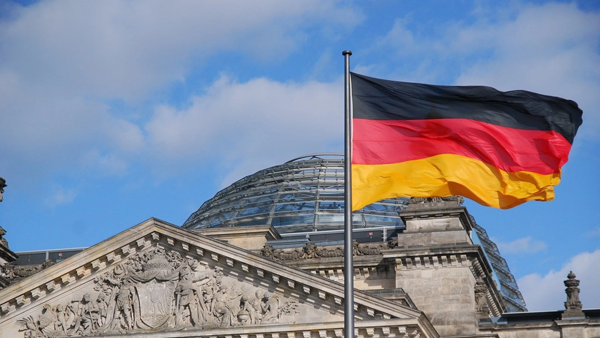 Германия призова гражданите си да напуснат Иран