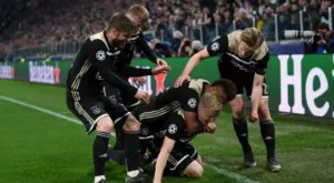 Разкриха ги: Аякс играе с уникална тактика, за която още не е намерен "лек"