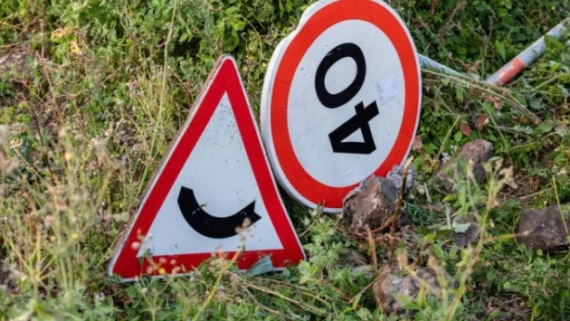 Туристи пострадаха при тежка катастрофа в Турция