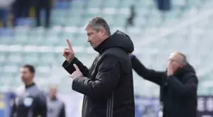 {{ otherArticle[0].article.title }}