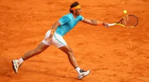 Неузнаваем Рафа Надал бе детрониран в Монте Карло и остана на косъм от "геврек"