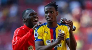 Арсенал се подигра с Кристъл Палас в опит да привлече Вилфред Заха