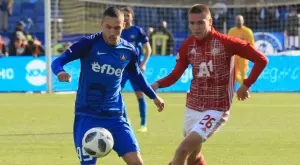 {{ otherArticle[0].article.title }}