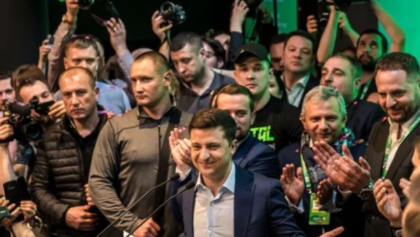 Новият украински президент изрази готовност да седне на масата за разговори с Русия