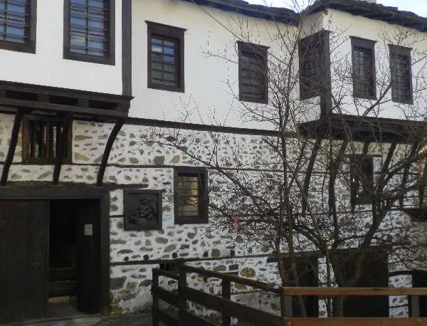 Реновираха експозицията на къща музей "Ласло Наги" в Смолян
