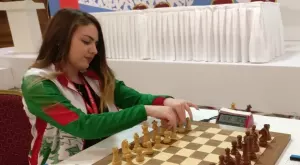 Президентът на ФИДЕ посочи какво не достигна на Нургюл Салимова за триумф със Световната купа