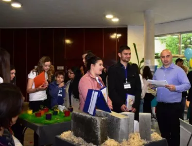 Млади предприемачи показаха изобретенията си във Враца