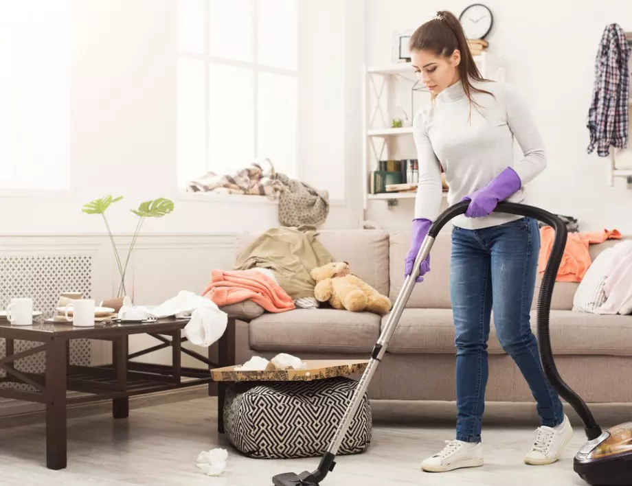 Как да чистите подовите настилки със средства от кухненския шкаф