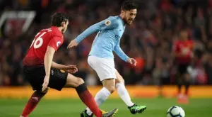 Къде да гледаме дербито Манчестър Сити – Манчестър Юнайтед от Карабао къп?