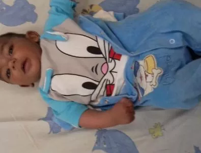 Подробности за изоставеното бебе на паркинг в Пловдив, 3 години затвор грозят майката на момченцето