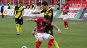 {{ otherArticle[0].article.title }}