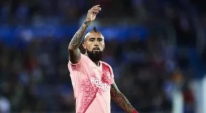 Артуро Видал може да спечели осма поредна титла в кариерата си, само двама са пред него