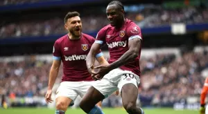 Звезда от Висшата лига катастрофирал с Ламборгинито си на Коледа (СНИМКА)