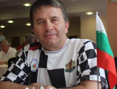 Асеновград подпомогна лечението един от най-добрите незрящи шахматисти в България