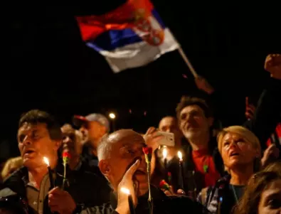 Гойкович осъди опита на демонстранти да влязат в парламента на Сърбия 