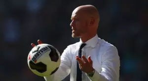 Сър Алекс Фъргюсън с призив към Ерик тен Хаг