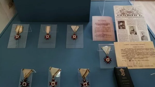 Във Варна показват първите български отличия във Военноморския музей 
