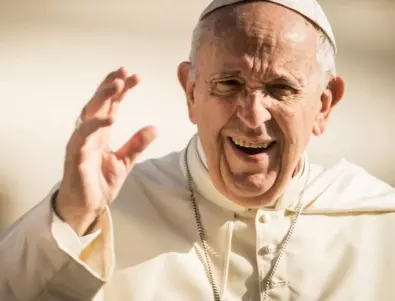 Папа Франциск е изправен пред „гражданска война“ в Църквата