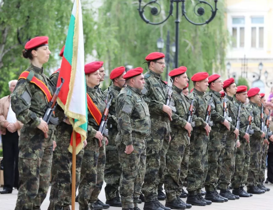 Българската армия ще подпомогне МВР в охраната на държавната граница