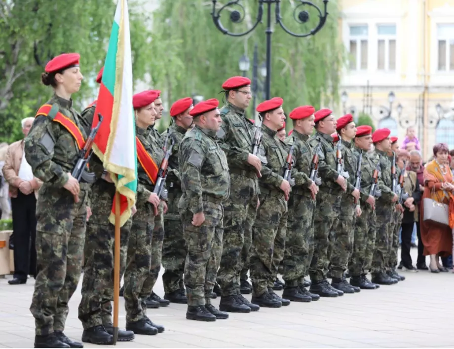България и Египет ще си съдействат в сферата на отбраната