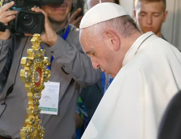 Папата прие мярка срещу сексуалните посегателства в църквата