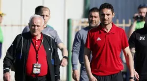 {{ otherArticle[0].article.title }}