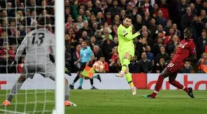 {{ otherArticle[0].article.title }}