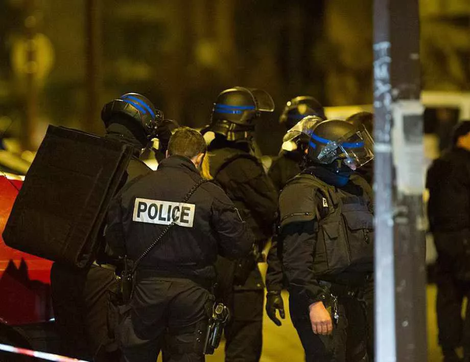 Шестима ранени след стрелба в бар в Марсилия 